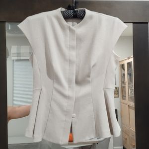 MM LaFleur Lulu Top in magnolia cream